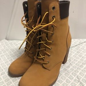 Timberland Women’s Glancy 6 inch boots